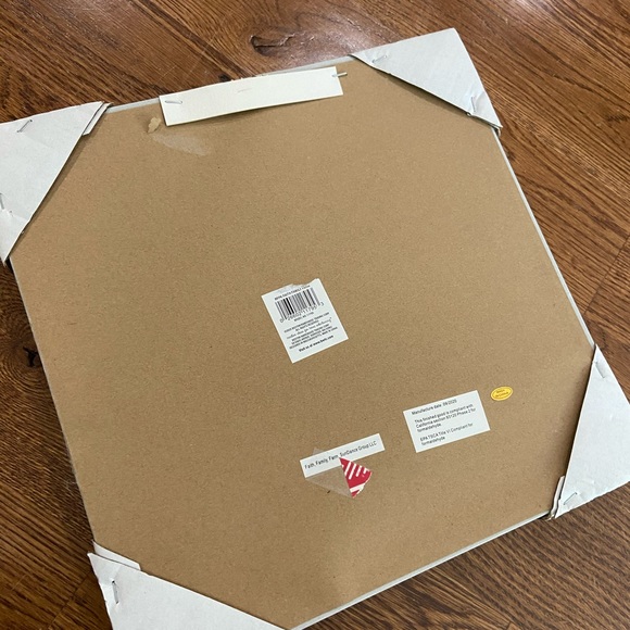 Faith Family Sign - Picture 2 of 2